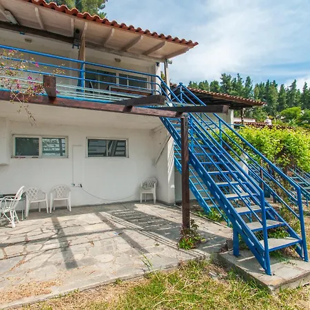 Blue & White Apartman