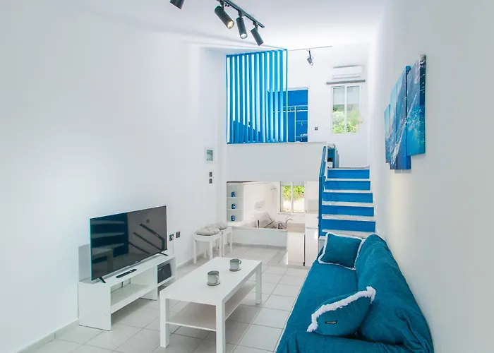 Blue & White *